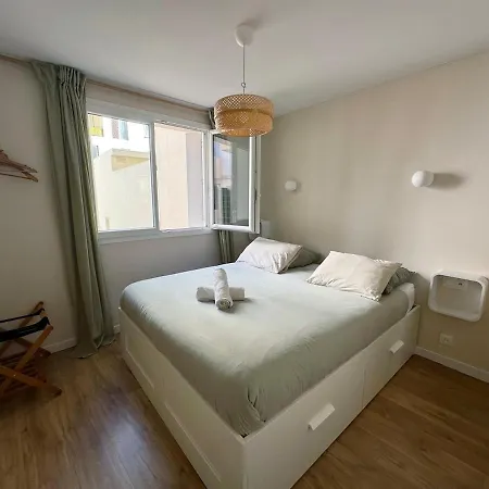 Heart Of 3 Bbedroom Queen Beds Ac Parking شقة